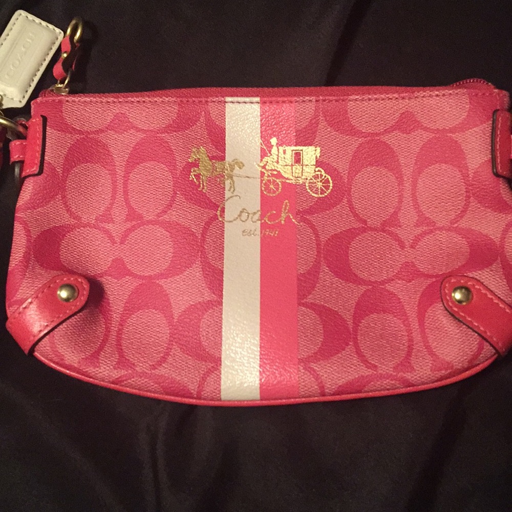 🌺EUC💕Adorable Coach Wristlet🌺
